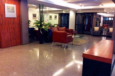Condominio de 2 dormitorios en Watthana, Bangkok, Tailandia № 59955 - foto 3