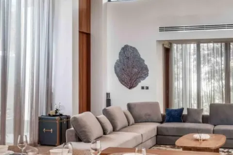 Casa de 5 dormitorios en Bang Tao, Tailandia № 153877 - foto 8