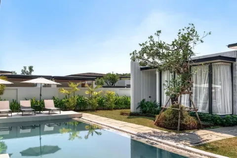 Casa de 5 dormitorios en Bang Tao, Tailandia № 153877 - foto 15