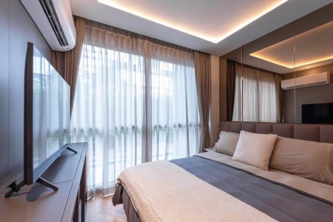Condominio de 2 dormitorios en Bangkok, Tailandia № 180745 - foto 11