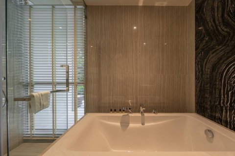 Condominio de 2 dormitorios en Bangkok, Tailandia № 180745 - foto 10