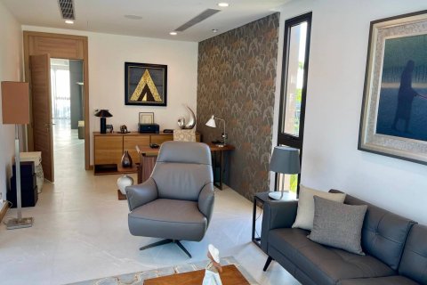 Casa de 4 dormitorios en Hua Hin, Tailandia № 180749 - foto 7