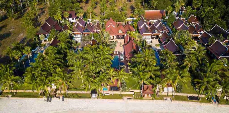 Casa de 5 dormitorios en Ko Samui, Tailandia № 180746