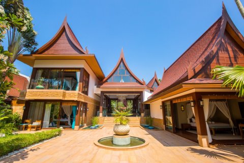 Casa de 5 dormitorios en Ko Samui, Tailandia № 180746 - foto 2