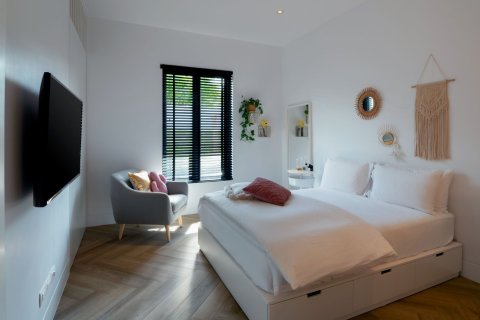 Casa de 5 dormitorios en Hua Hin, Tailandia № 180750 - foto 23