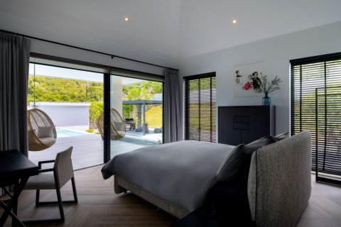 Casa de 5 dormitorios en Hua Hin, Tailandia № 180750 - foto 15