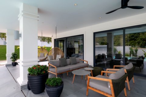 Casa de 5 dormitorios en Hua Hin, Tailandia № 180750 - foto 12