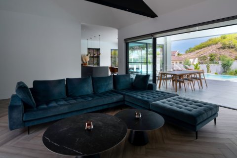 Casa de 5 dormitorios en Hua Hin, Tailandia № 180750 - foto 7