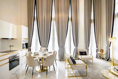Casa de 4 dormitorios en Bangkok, Tailandia № 180744 - foto 12