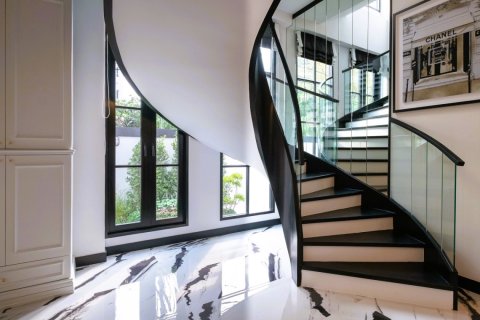 Casa de 4 dormitorios en Bangkok, Tailandia № 180744 - foto 18