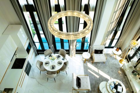 Casa de 4 dormitorios en Bangkok, Tailandia № 180744 - foto 2