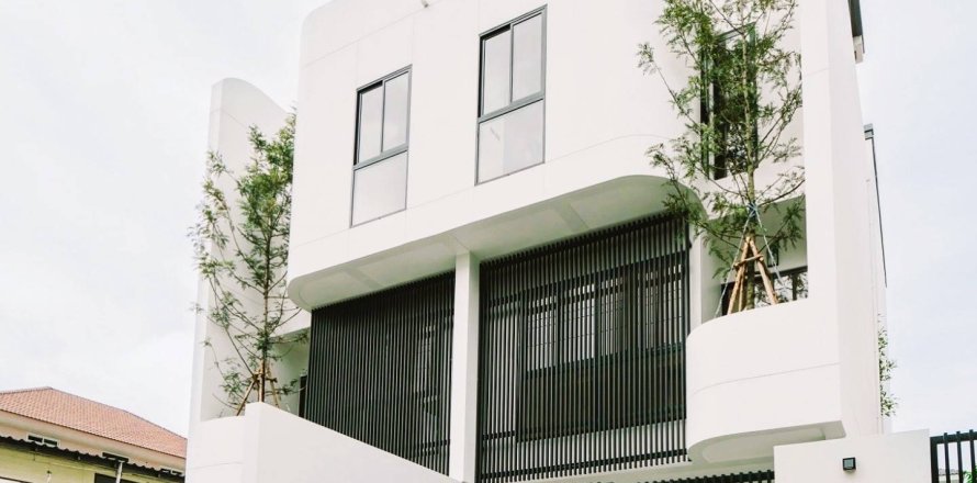 Casa de 3 dormitorios en Bangkok, Tailandia № 180748