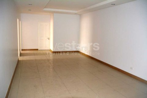 Condominio de 4 dormitorios en Bangkok, Tailandia № 66955 - foto 6