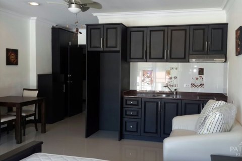 Estudio en el condominio en Jomtien Beach, Pattaya, Tailandia № 204457 - foto 2