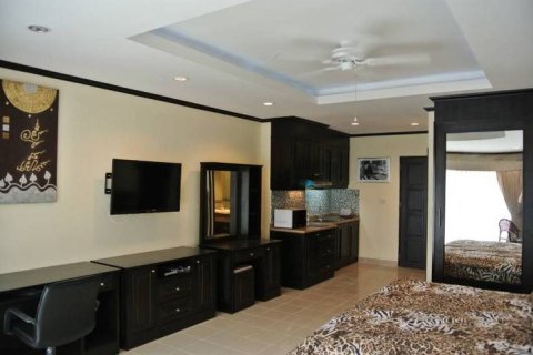 Estudio en el condominio en Jomtien Beach, Pattaya, Tailandia № 204305 - foto 11
