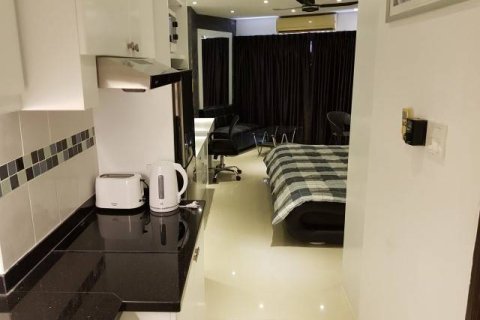 Estudio en el condominio en Jomtien Beach, Pattaya, Tailandia № 204304 - foto 10