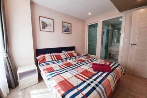 Condominio de 1 dormitorio en Jomtien Beach, Pattaya, Tailandia № 204302 - foto 9