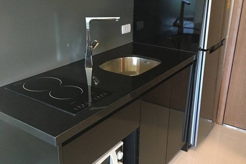 Estudio en el condominio en Pattaya, Tailandia № 204303 - foto 2