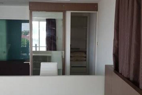 Condominio de 1 dormitorio en Pattaya, Tailandia № 204306 - foto 11