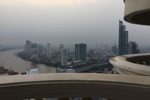 Estudio en el condominio en Bangkok, Tailandia № 144057 - foto 11