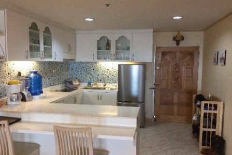 Estudio en el condominio en Bangkok, Tailandia № 144057 - foto 5