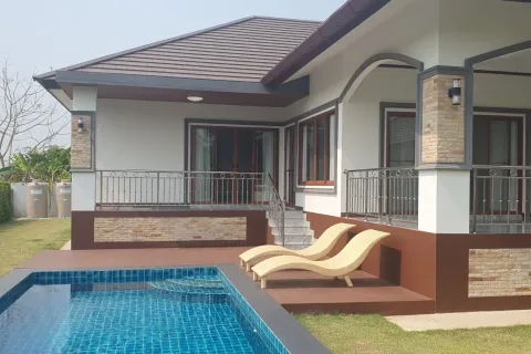 Casa de 4 dormitorios en Chiang Mai, Tailandia № 162813 - foto 12
