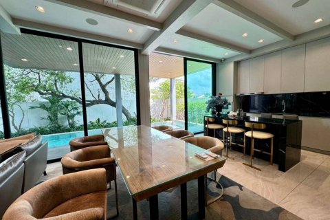 Casa de 4 dormitorios en Suan Luang, Bangkok, Tailandia № 114101 - foto 3