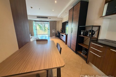 Estudio en el condominio en Pattaya, Tailandia № 205446 - foto 28