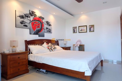 Estudio en el condominio en Chonburi, Tailandia № 27224 - foto 10