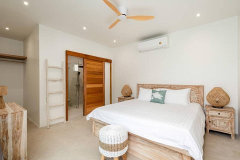Villa in Surat Thani, Thailand 3 Schlafzimmer № 158834 - Foto 9