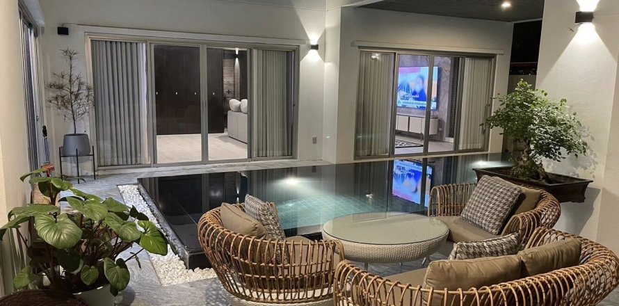 Casa de 5 dormitorios en Bangkok, Tailandia № 142979