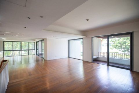 Condominio de 4 dormitorios en Bangkok, Tailandia № 147012 - foto 9