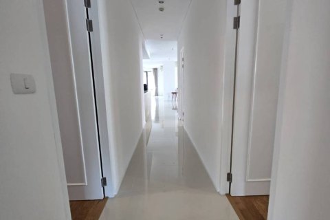 Condominio de 5 dormitorios en Bangkok, Tailandia № 147008 - foto 10
