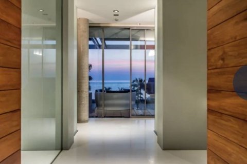 Chalet de 5 dormitorios en Hua Hin, Tailandia № 147010 - foto 9
