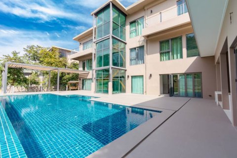 Villa in Hua Hin, Thailand 6 Schlafzimmer № 147011