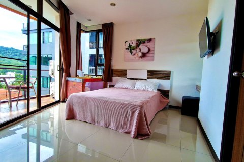 Condo in Phuket, Thailand, 2 bedrooms № 167466 - photo 6
