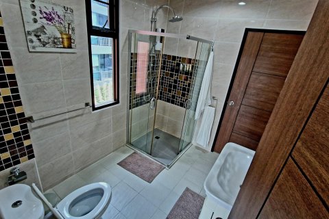 Condo in Phuket, Thailand, 2 bedrooms № 167466 - photo 17