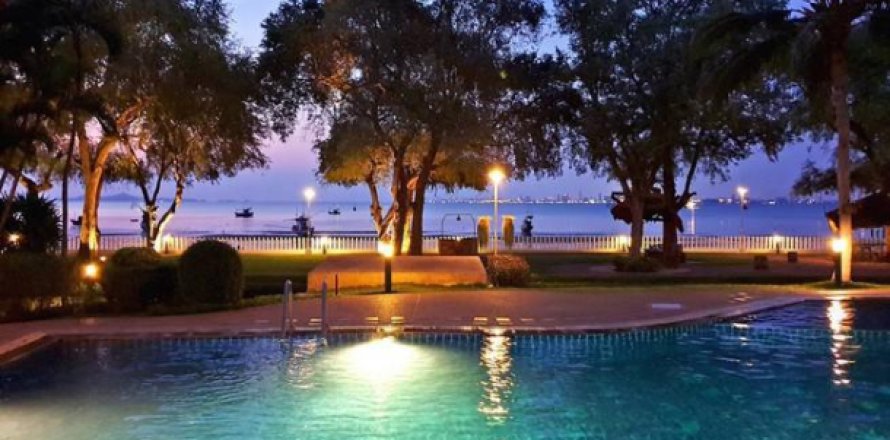 Apartamento de 2 dormitorios en Jomtien Beach, Pattaya, Tailandia № 202593