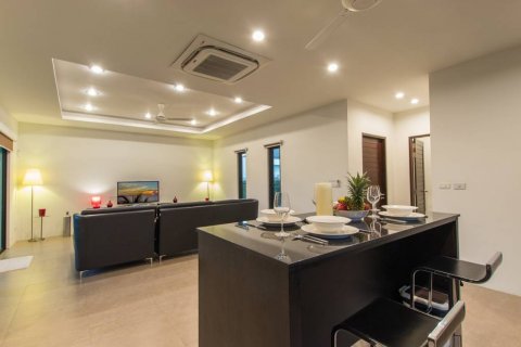 Chalet de 3 dormitorios en Phuket, Tailandia № 119239 - foto 6