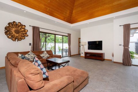 Chalet de 3 dormitorios en Phuket, Tailandia № 119241 - foto 8