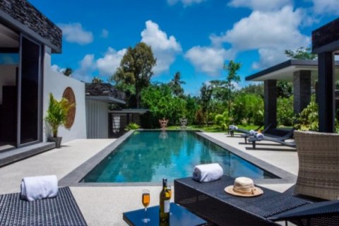 Chalet de 4 dormitorios en Phuket, Tailandia № 191203 - foto 3