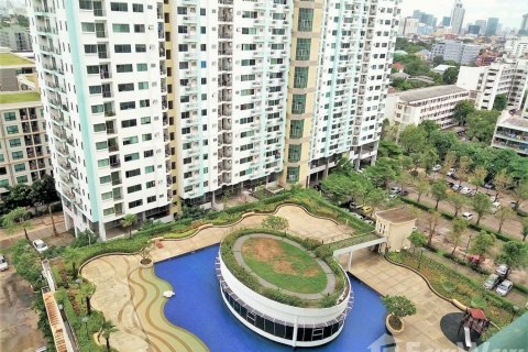 Condominio de 2 dormitorios en Chatuchak, Bangkok, Tailandia № 153140 - foto 9
