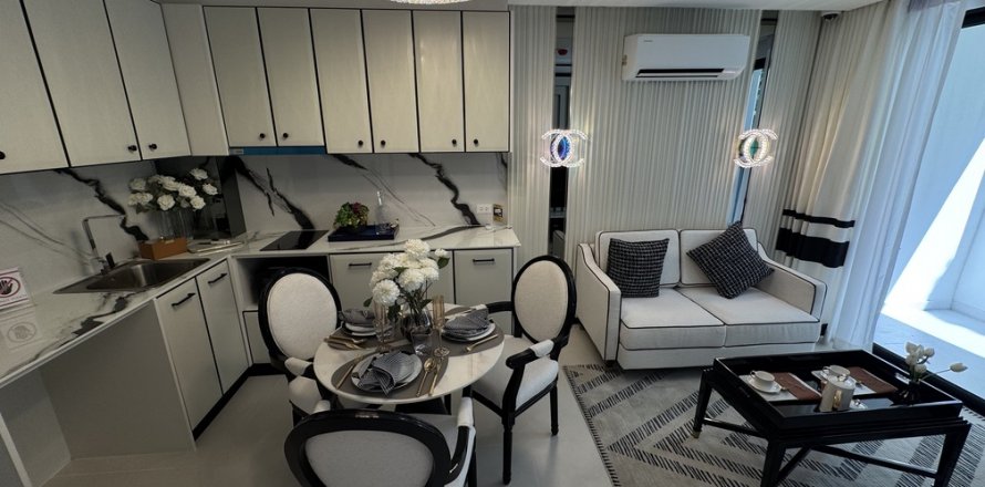 Appartement à The Embassysur Jomtien Beach, Pattaya, Thaïlande 2 chambres № 83594