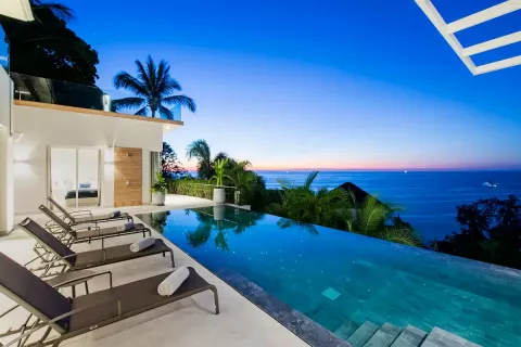 Villa in Phuket, Thailand 4 Schlafzimmer № 141156 - Foto 3