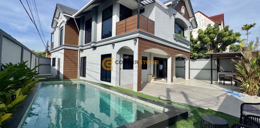 Estudio en Pattaya, Tailandia № 153932