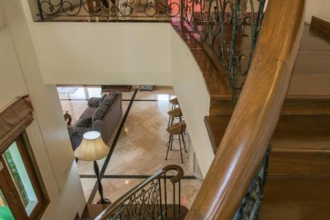Haus in Rayong, Thailand 5 Schlafzimmer № 47427 - Foto 12