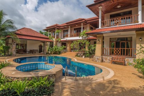 Haus in Rayong, Thailand 5 Schlafzimmer № 47427 - Foto 10
