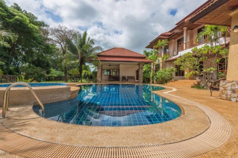 Haus in Rayong, Thailand 5 Schlafzimmer № 47427