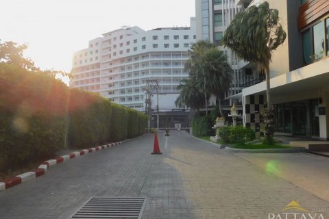 Condominio de 2 dormitorios en Pattaya, Tailandia № 47425 - foto 18