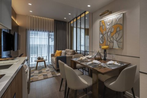 Estudio en el condominio en Bangkok, Tailandia № 180860 - foto 2